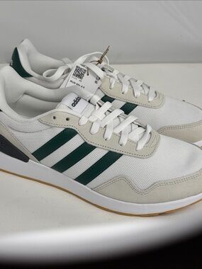 adidas White Sneakers with Dark Green Three Stripes Run 60’s 4.0 gum bottoms